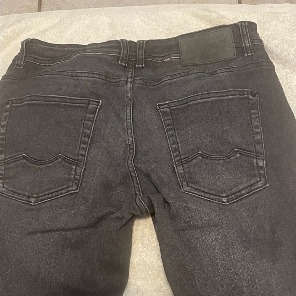 Chevignon Black Jeans with Butterflies - Picture 6 of 10